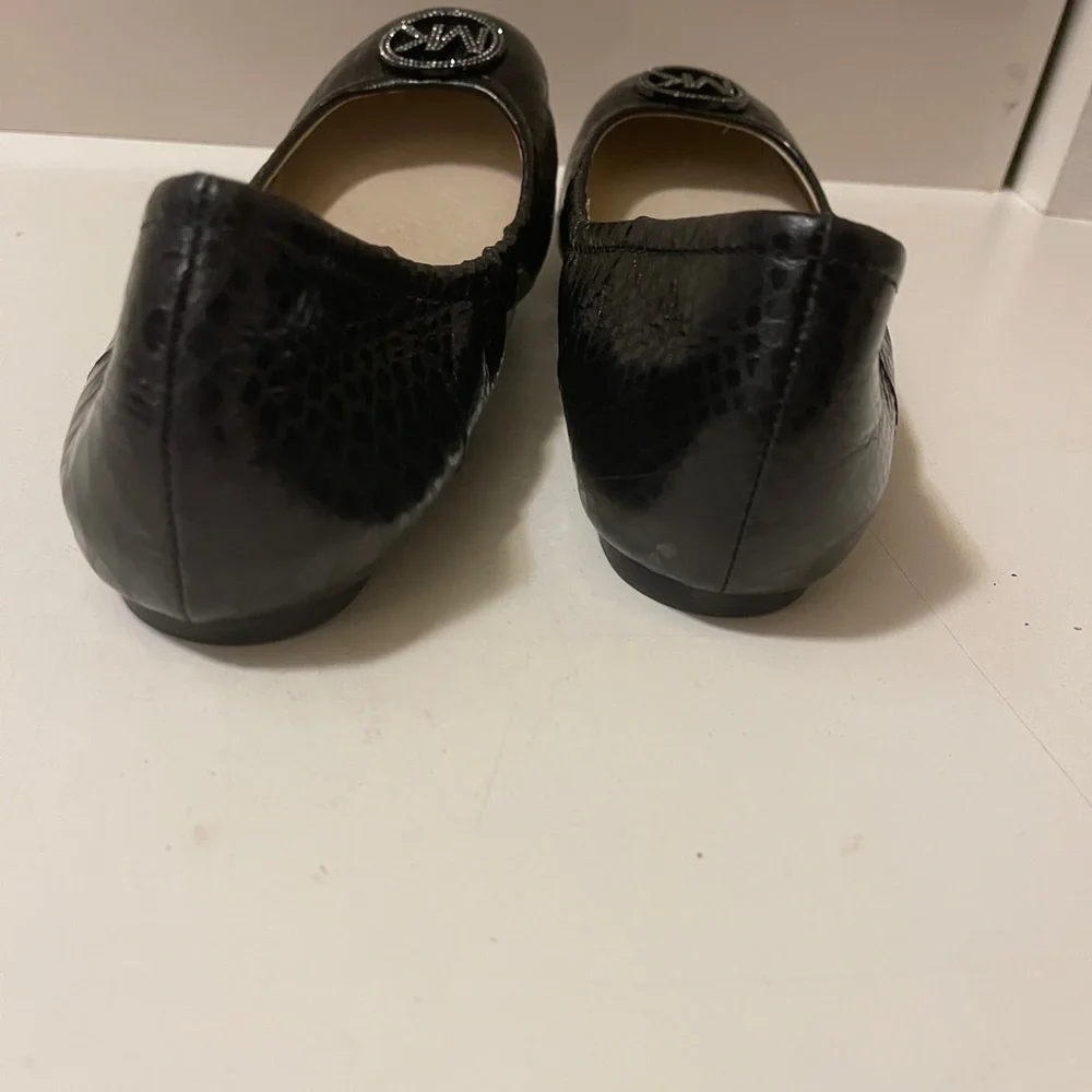 Michael Kors Fulton Black Quilted Leather Ballet Flat Shoes Silver MK.brand new